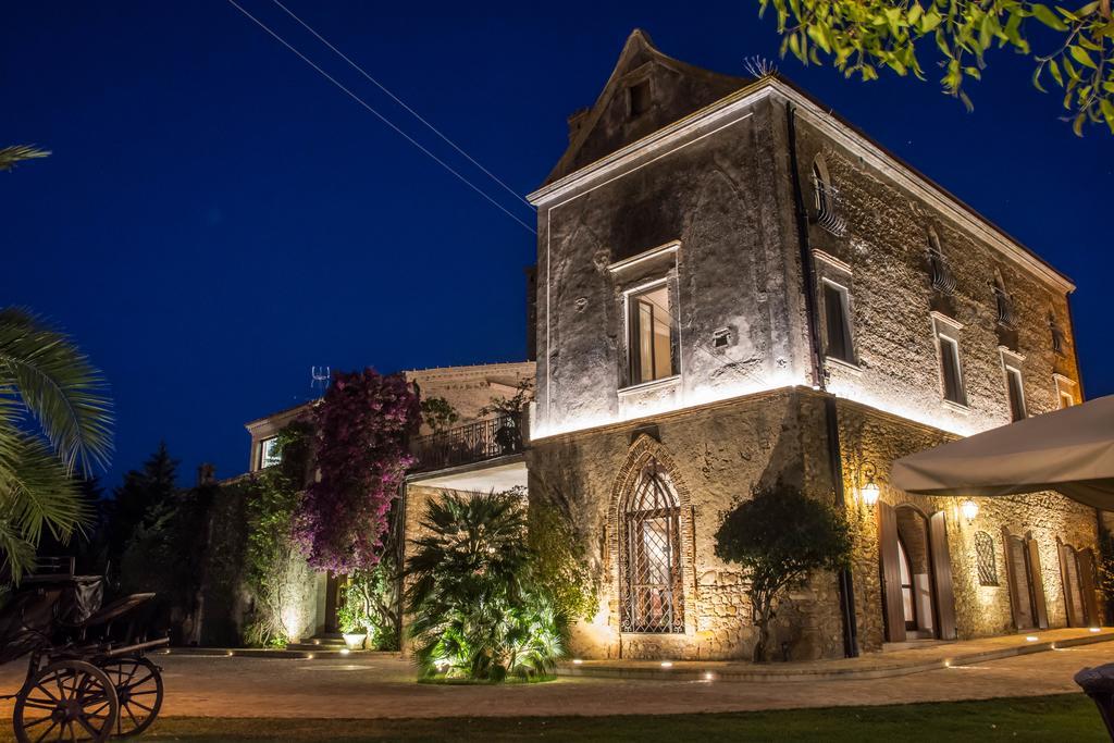 Le Colline Del Gelso-Masseria Mazzei Guest House Rossano Exterior photo